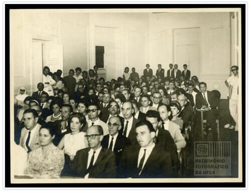 Congregação da Faculdade de Filosofia, no auditório da Faculdade em 1967