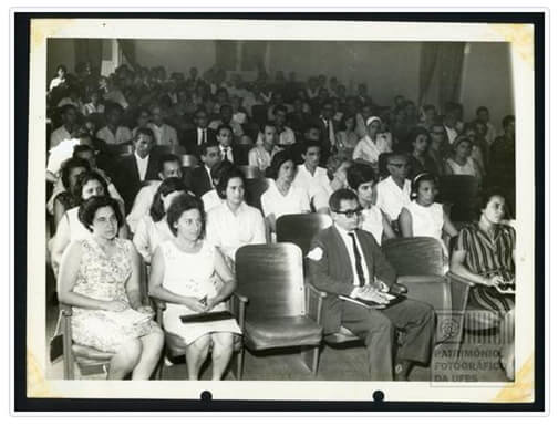 Curso Opinião Pública e Liderança, no auditório da Faculdade de Filosofia em novembro de 1965