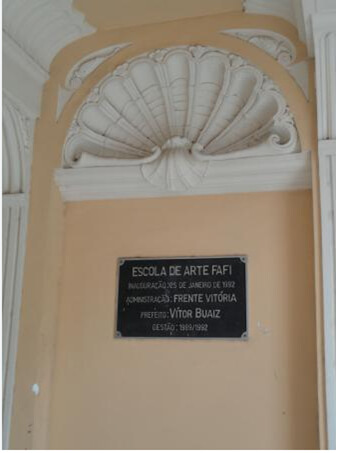 Placa de inauguração da Escola de Arte FAFI - 1992
